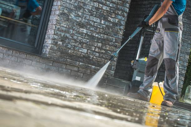 Best Gutter Cleaning  in Meriden, CT